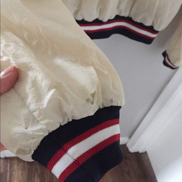 ✨LAST CHANCE ✨ Authentic Champion Windbreaker - Picture 3 of 6